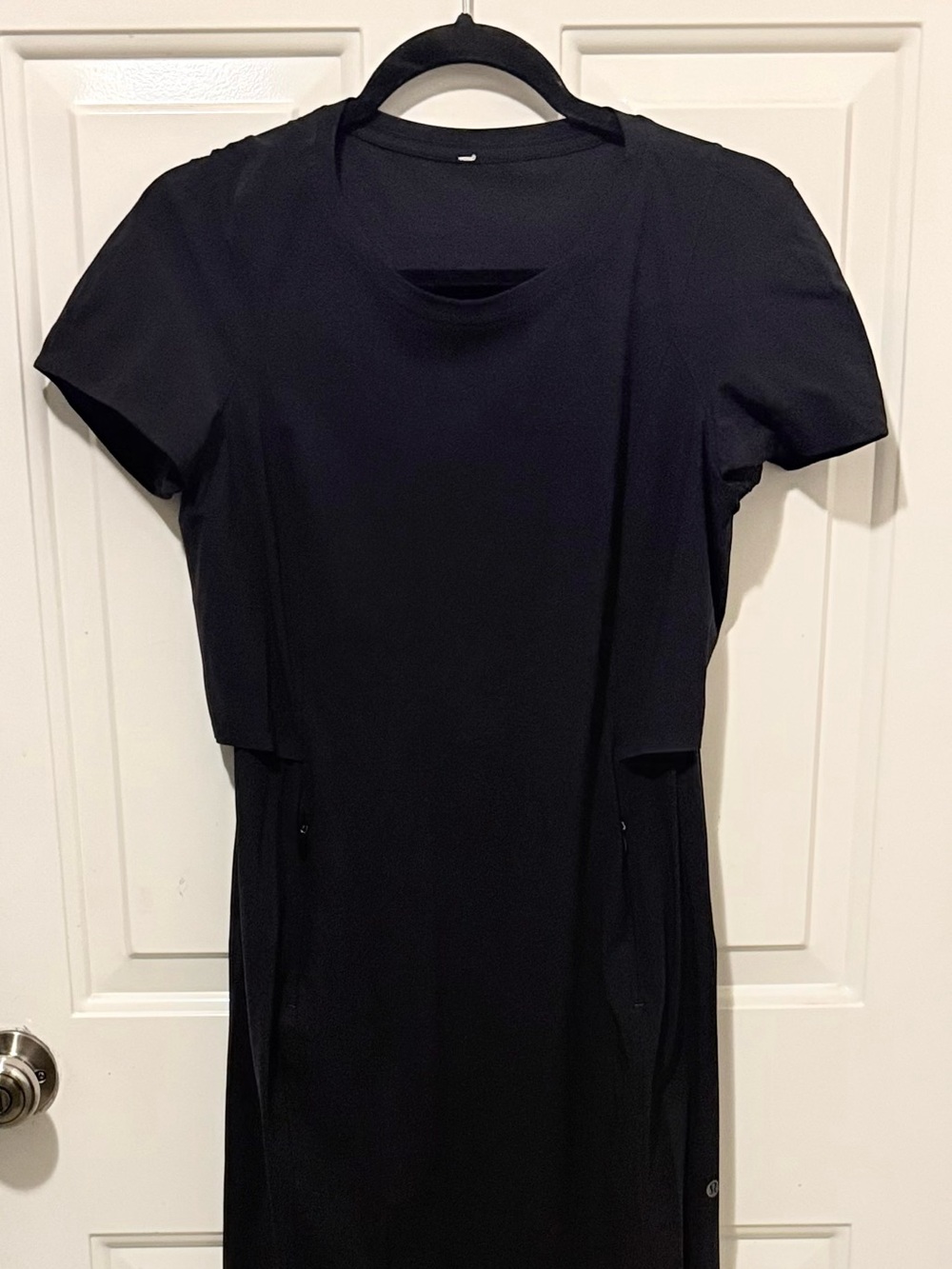 lululemon athletica Black Short-Sleeve Midi Dress